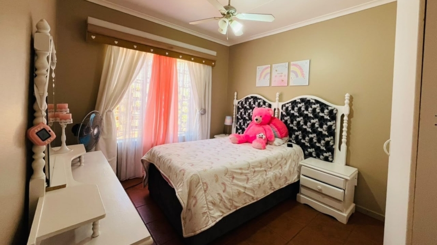 4 Bedroom Property for Sale in Cashan North West